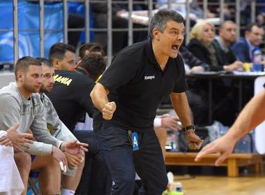 Două meciuri amicale pentru naţionala de handbal masculin cu Portugalia, în stagiul de la Porto