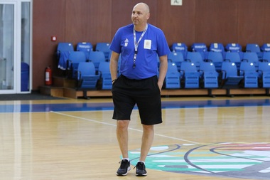 Marcel Ţenter nu mai este antrenorul naţionalei de baschet masculin. FRB negociază cu antrenor străin