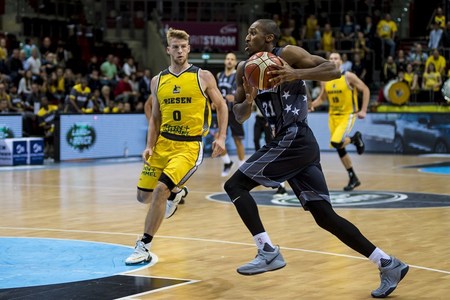 Lukoil Academic – U BT Cluj, scor 73-88, în grupele FIBA Europe Cup la baschet masculin