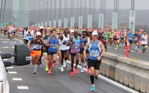 Aproximativ 50.000 de persoane au concurat la maratonul de la New York, la cinci zile după atentatul din Manhattan