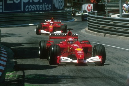 Monopostul Ferrari cu care Michael Schumacher a câştigat la Monaco, în 2001, vândut cu 7,5 milioane de euro