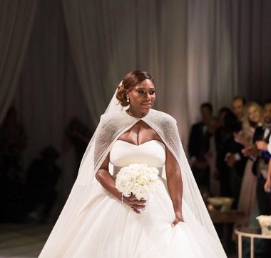 Vogue a publicat fotografii de la nunta Serenei Williams