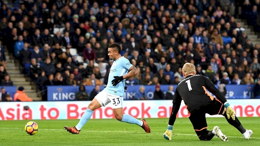 Manchester City a obţinut a zecea victorie consecutivă în Premier League, scor 2-0 cu Leicester