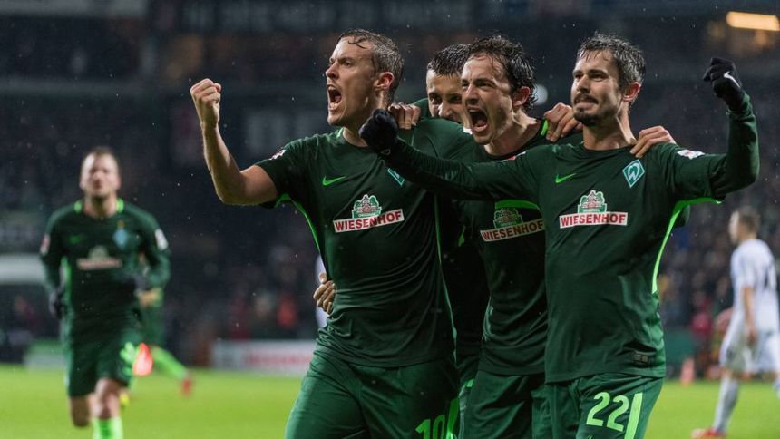 Werder Bremen a obţinut prima victorie în actuala ediţie a Bundesligii, scor 4-0 cu Hannover, în etapa 12