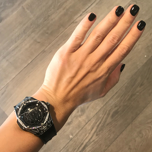 Simona Halep a primit un ceas din partea sponsorului Hublot