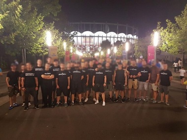REPORTAJ - Ultraşii naţionalişti “Camarazii”: Naţionala este un avatar al patriei; susţinând echipa naţională ne exprimăm dragostea pentru ţară