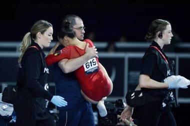 Larisa Iordache şi-a depus actele pentru renta viageră, fiind inactivă următoarele 6 luni după două operaţii la tendon