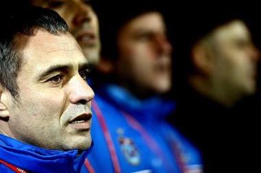 Ersun Yanal cere daune de 1,6 milioane de euro, după ce a fost dat afară în octombrie de la Trabzonspor