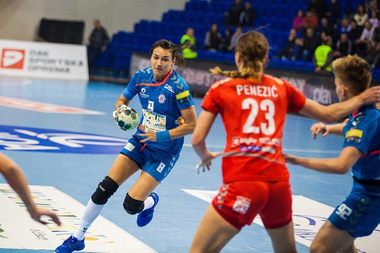 Cristina Neagu şi Mihai Popescu, handbaliştii anului 2017, conform antrenorilor din Liga Naţională