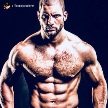 Boxerul Florian Munteanu va juca alături de Sylvester Stallone în „Creed 2”