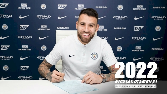 Argentinianul Otamendi şi-a prelungit contractul cu Manchester City