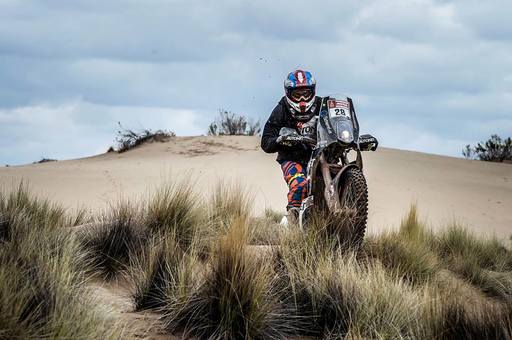 Emanuel Gyenes s-a clasat pe locul 30 şi în etapa a 11-a a Raliului Dakar