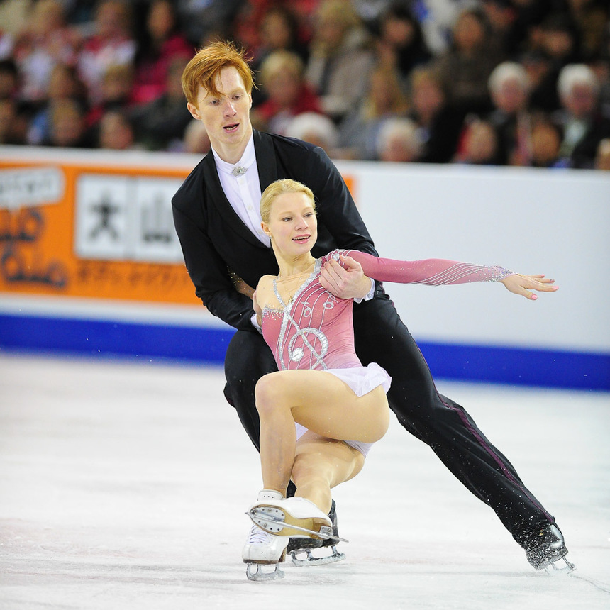 Evghenia Tarasova şi Vladimir Morozov şi-au păstrat titlul european la perechi la CE de patinaj artistic