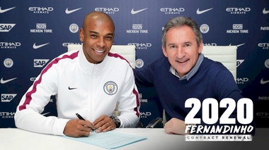 Brazilianul Fernandinho şi-a prelungit contractul cu Manchester City