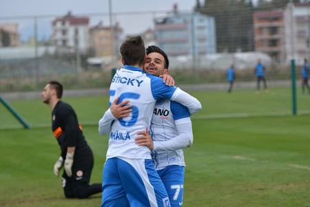 CSU Craiova a învins Zaglebie Lubin, scor 2-0, într-un meci amical