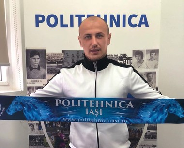 CSM Poli Iaşi l-a achiziţionat pe mijlocaşul Mădălin Mihăescu