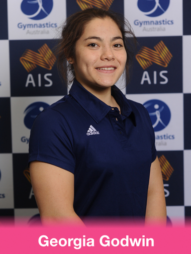 O întâlnire cu Nadia Comăneci a convins-o pe o gimnastă australiană să-şi continue cariera şi să devină o sportivă mai bună