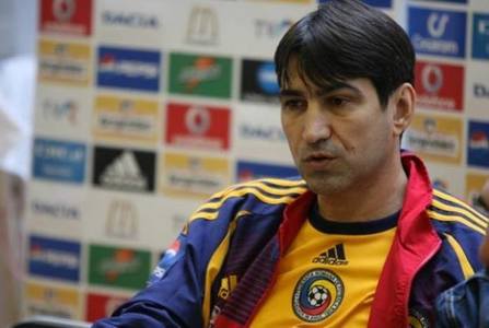 Piţurcă: Dacă Ionuţ Lupescu nu va reuşi să se impună, cred că vor urma ani foarte grei pentru fotbalul românesc