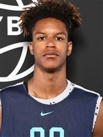 Shareef O'Neal, fiul lui Shaquille O'Neal, va evolua la echipa de baschet a Universităţii din Los Angeles