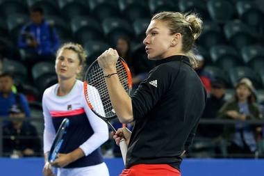 Irina Begu şi Simona Halep, eliminate în primul tur la dublu la Indian Wells
