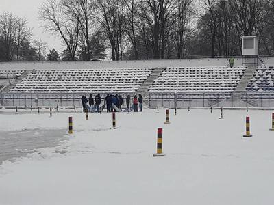 Antrenament pe zăpadă al echipei CSM Poli Iaşi, după amânarea meciului cu Astra – VIDEO