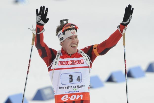 După Ole Einar Bjoerndalen, şi biatlonistul Emil Svendsen se retrage din activitate