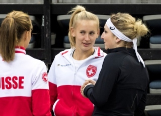 Doar trei jucătoare convocate deocamdată în echipa Elveţiei de FedCup: Bacsinszky şi Bencic sunt accidentate
