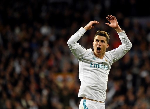 Real Madrid în semifinalele LC, deşi a fost învinsă de Juve cu 3-1; italienii au condus cu 3-0 şi au fost aproape de calificare după ce în tur au pierdut cu 0-3