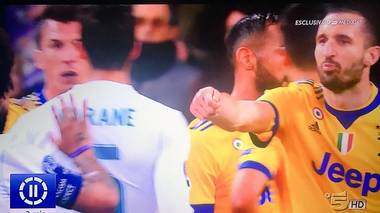 Chiellini către jucătorii madrileni: Cu cât aţi plătit arbitrul?