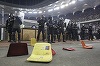 Jandarmeria Capitalei, după evenimentele de pe Arena Naţională: 77 de sancţiuni contravenţionale, 57 de persoane cu interdicţie la evenimente sportive, amenzi pentru organizatorul meciului şi pentru societatea privată de securitate