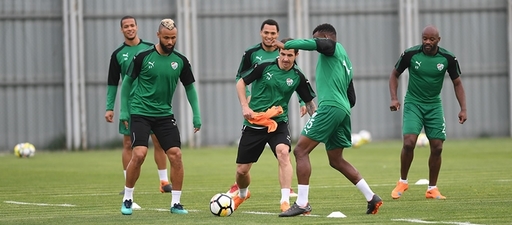 Jucătorii echipei Bursaspor nu s-au prezentat pe teren la antrenamentul de joi, în semn de protest faţă de neplata salariilor