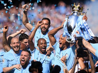 Manchester City a încheiat campionatul Angliei cu 100 de puncte, un record pentru Premier League. Swansea a retrogradat