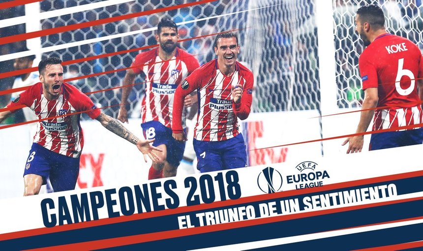 Căpitanul echipei Atletico, Gabi, şi Fernando Torres, au primit trofeul Ligii Europa de la preşedintele UEFA, Aleksander Ceferin
