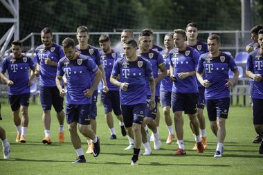 “Tricolorii” au efectuat un ultim antrenament înaintea plecării în Austria