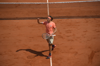 Alexander Zverev şi Dominic Thiem s-au calificat în sferturi la French Open