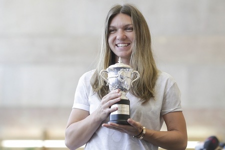 Halep: Sunt foarte mândră că sunt româncă; Gabriela Firea, huiduită la ceremonia de la Arena Naţională