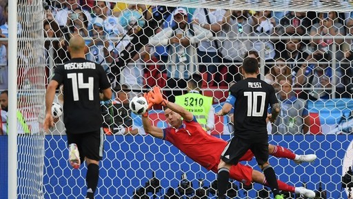 Portarul Hannes Halldórsson, desemnat jucătorul meciului Argentina - Islanda