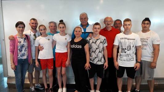 Patru gimnaşti vor reprezenta România în calificările pentru Jocurile Olimpice de Tineret