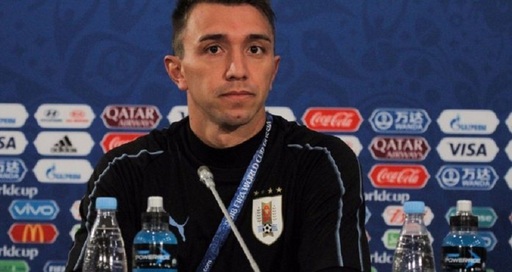Muslera a suferit două pierderi în familie înaintea meciului cu Franţa; unchiul său şi bunica sa