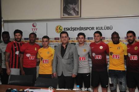 Cristian Tănase a semnat un contract cu Eskişehirspor