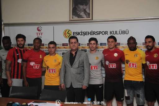 Cristian Tănase a semnat un contract cu Eskişehirspor