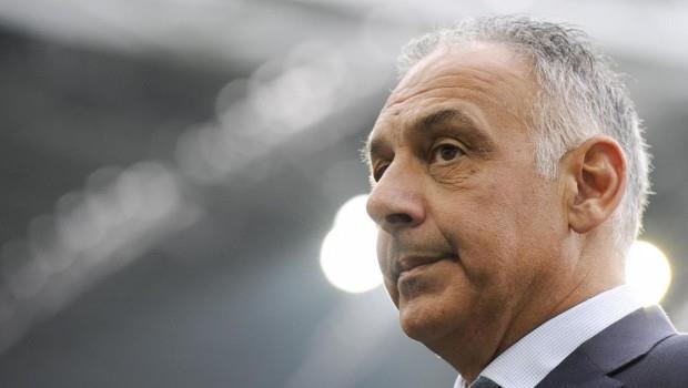 UEFA l-a suspendat trei luni pe preşedintele AS Roma, James Pallotta