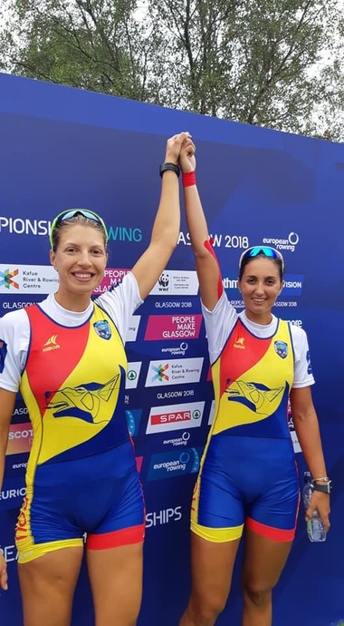 Medalie de aur pentru echipajul feminin de dublu rame la CE de canotaj