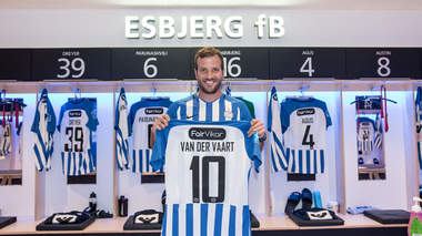 Rafael van der Vaart a semnat cu echipa lui Adrian Petre, Esbjerg