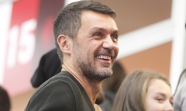Paolo Maldini a revenit la AC Milan ca oficial