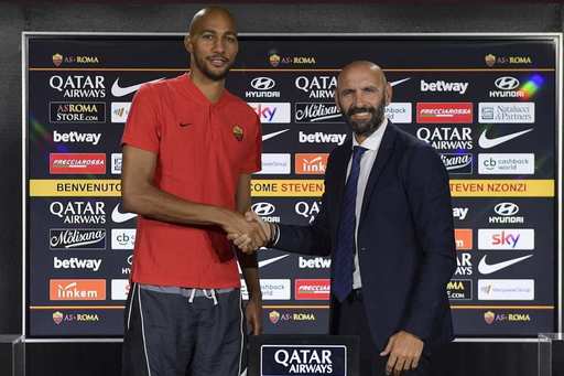 Mijlocaşul Steven Nzonzi, campion mondial cu Franţa, a semnat cu AS Roma