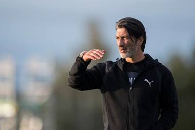 Fostul internaţional elveţian Murat Yakin, numit antrenor la FC Sion
