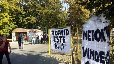 Negoiţă şi David, contestaţi de suporteri la prezentarea noului antrenor Claudiu Niculescu