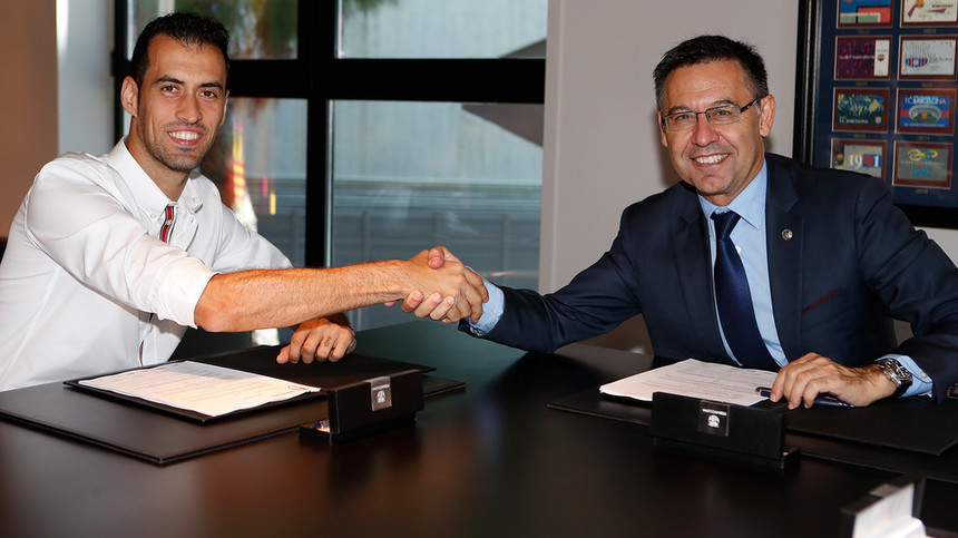 Busquets şi-a prelungit contractul cu FC Barcelona. Noul acord, valabil până în 2023 şi cu clauză de 500 de milioane de euro