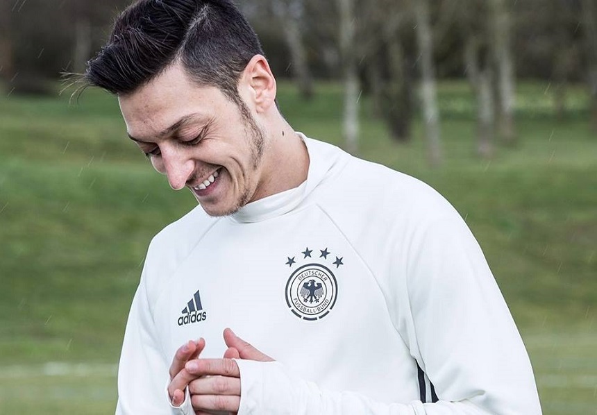 Preşedintele DFB îl critică pe Ozil pentru refuzul de a comunica